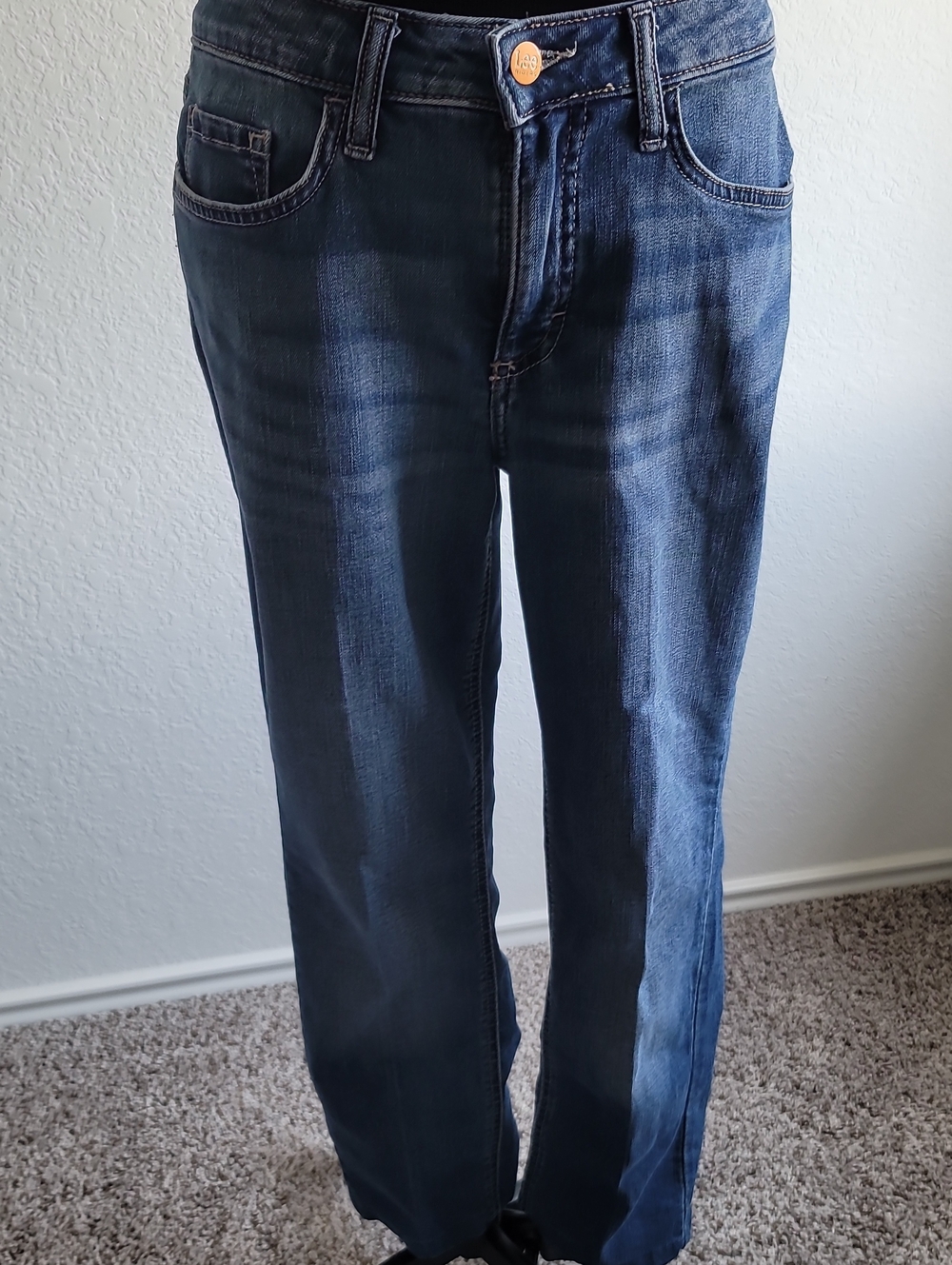 Women's Dark Blue Straight-Leg Jeans By LEE in size 8